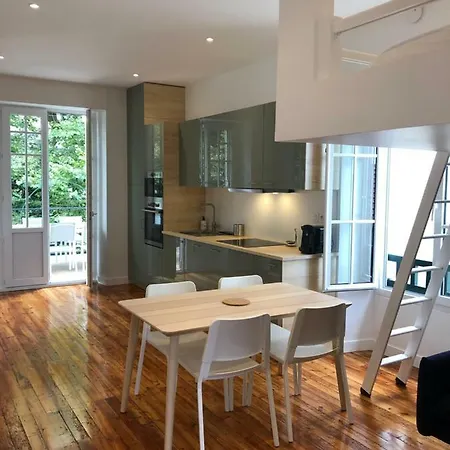 Ambassade De Bourgogne