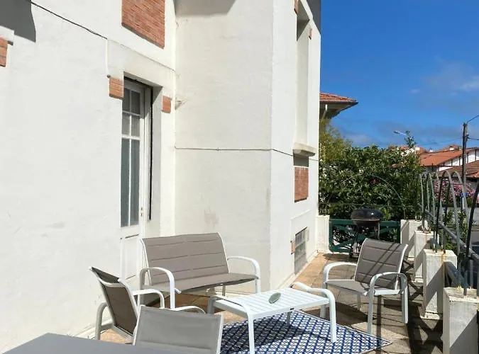 Hotel Ambassade De Bourgogne *