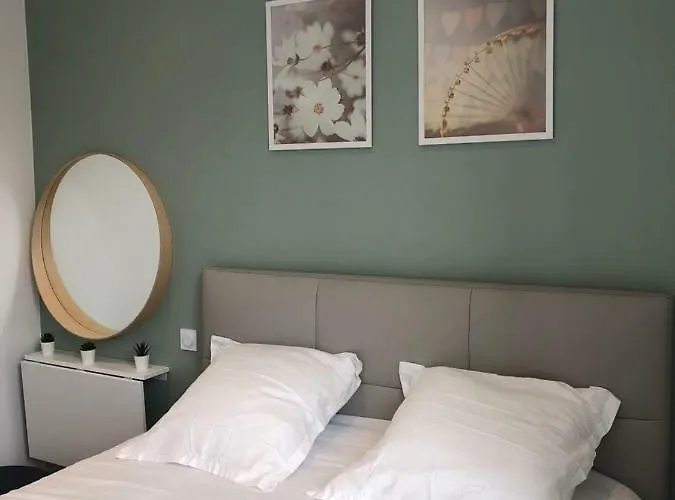 Otel Ambassade De Bourgogne *