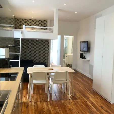 Ambassade De Bourgogne Apartment *